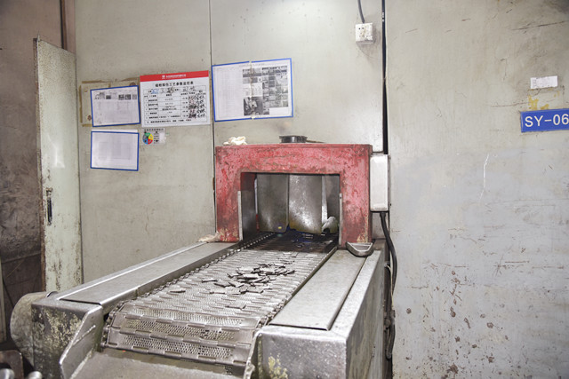 4.磁粉探傷機(jī)_副本.jpg
